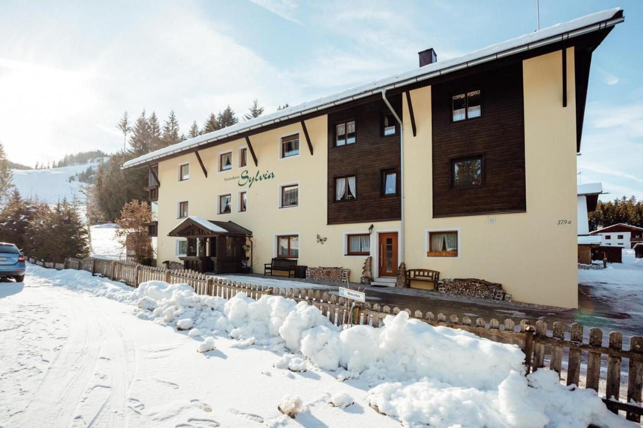 Appartement Sonnengluck By Monicare Leutasch Exteriör bild